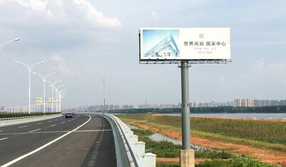 武汉机场单立柱广告