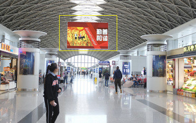 成都机场T1出发候机大厅挂旗广告